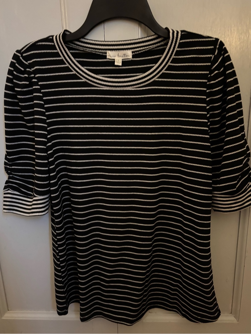 nine britton Black and White Striped Short Sleeve Knit Top